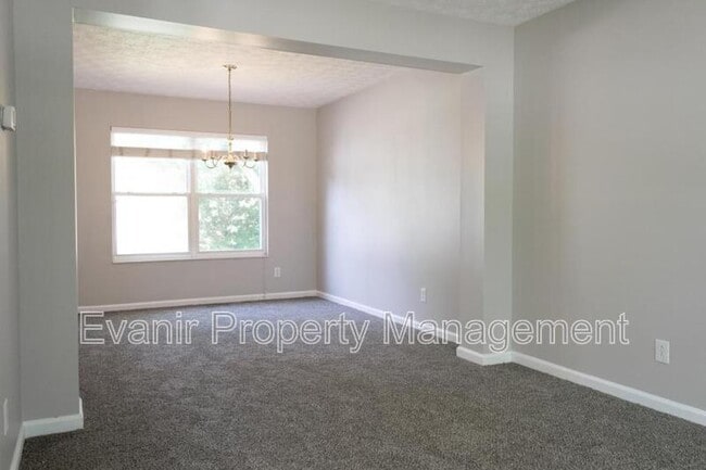 Building Photo - 1142 Deercreek Dr