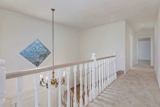 Building Photo - 18041 Blue Sail Dr