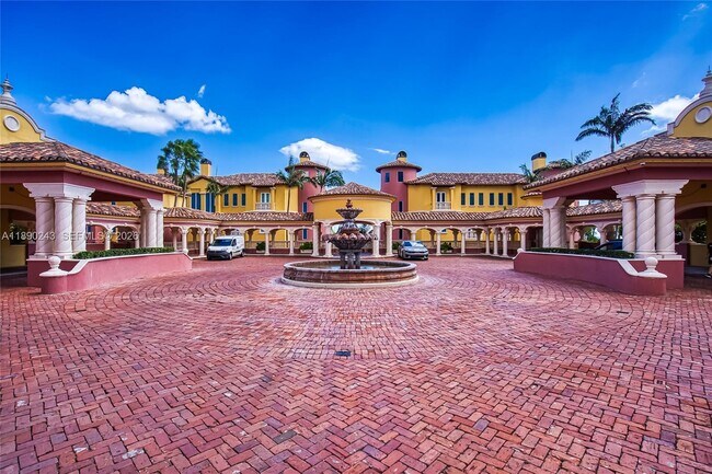 Building Photo - 2110 N Ocean Blvd