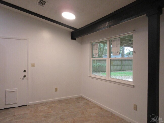 Building Photo - 5337 E Avenida De Golf