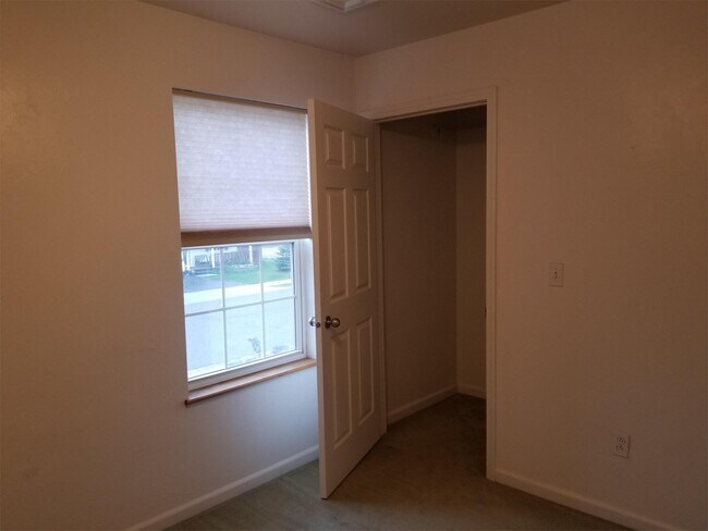 Building Photo - 1408 Wyoming St