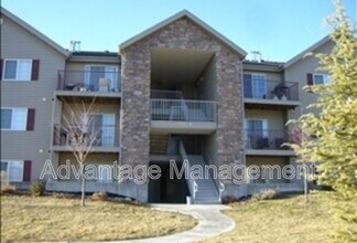 Building Photo - 1606 Westbury Way