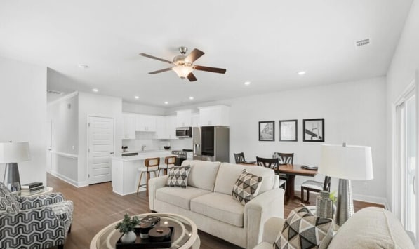 Building Photo - 5794 Ogeechee Rd