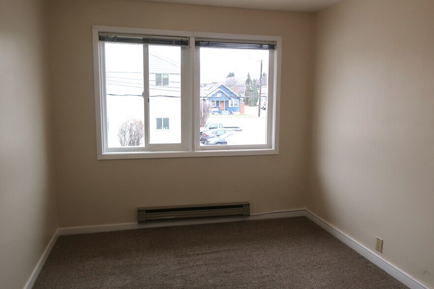 Building Photo - 115 Lavender Ct