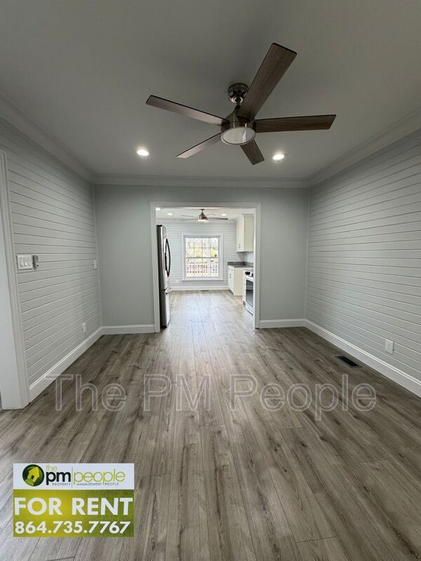 Building Photo - 134A Bennetts Bridge Rd.