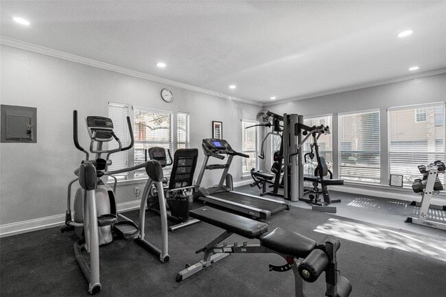 Building Photo - 6804 N Capital of Texas Hwy