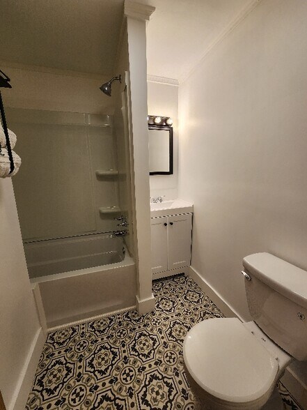 Building Photo - 11 First Street