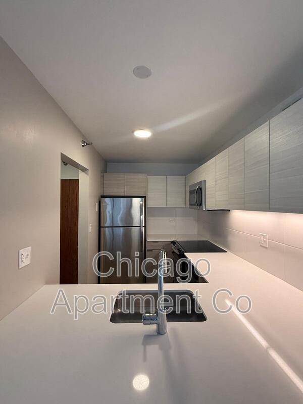 Building Photo - 400 E Ohio St