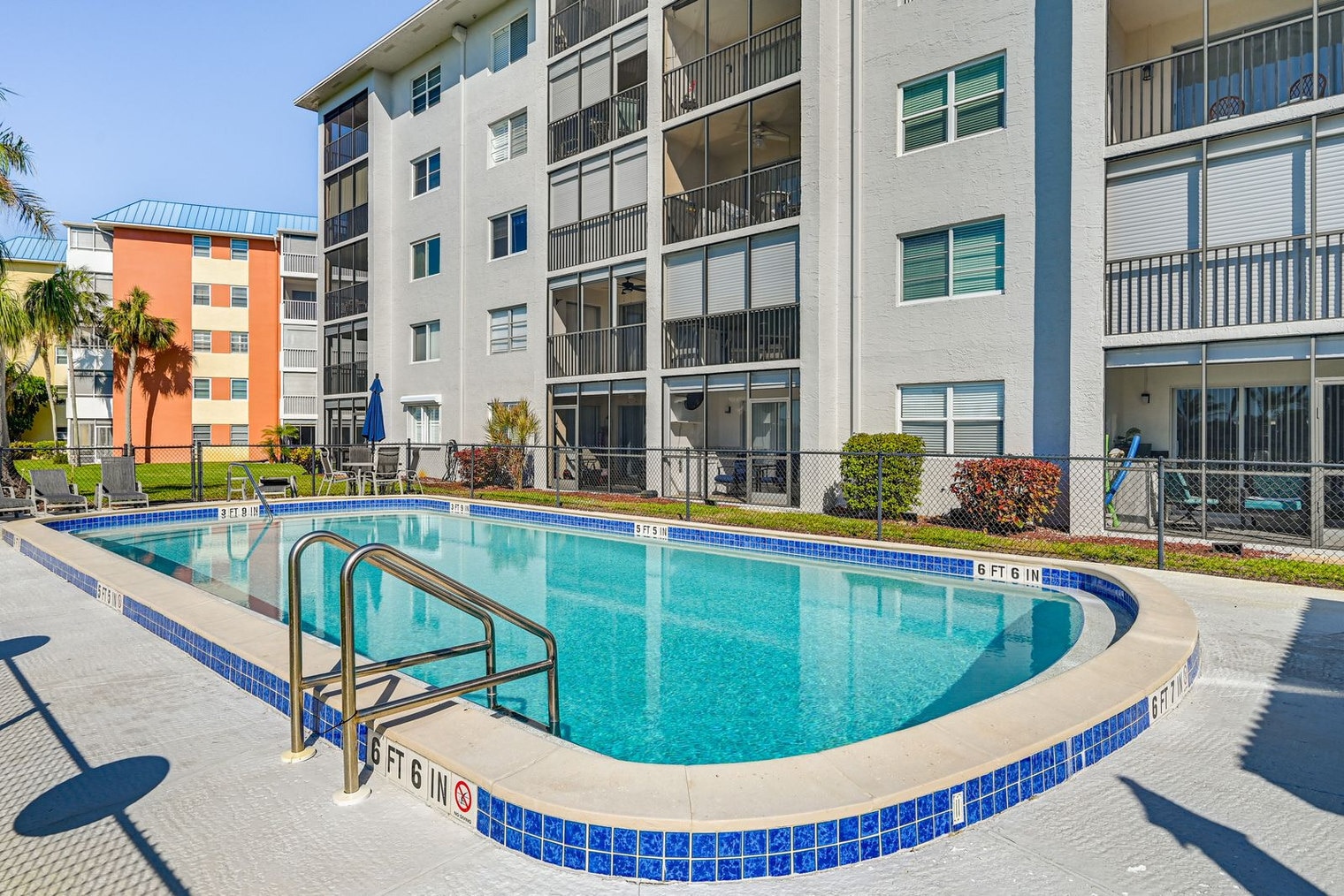 Building Photo - 190 Pebble Beach Blvd