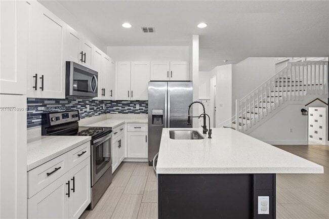 Building Photo - 4859 NW 55th Pl