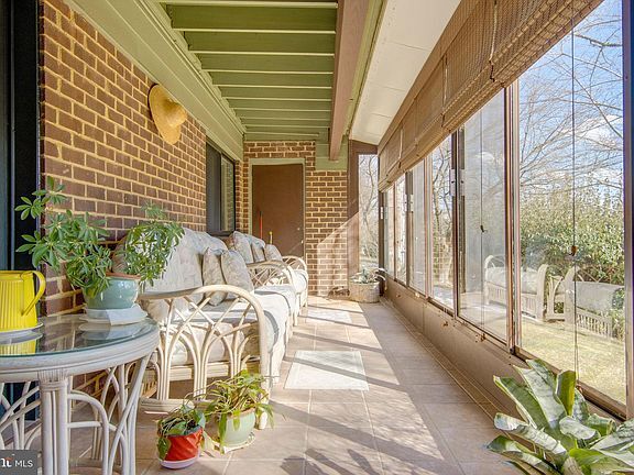 Building Photo - 3 Windblown Ct