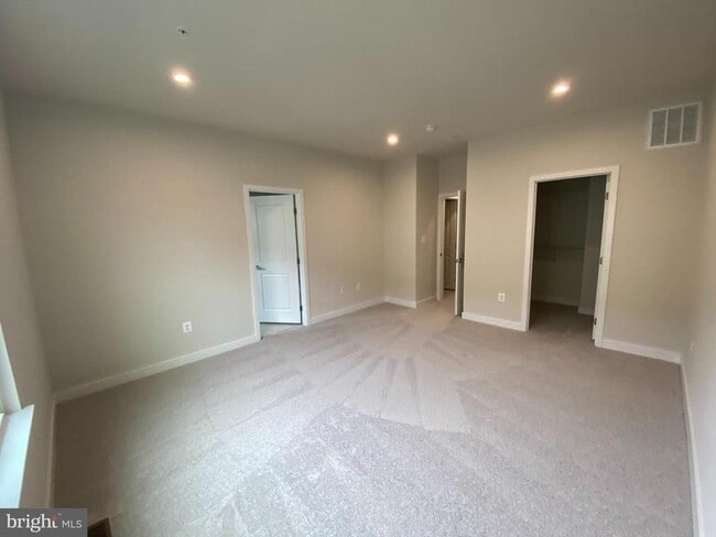 Building Photo - 2822 Toles Park Dr