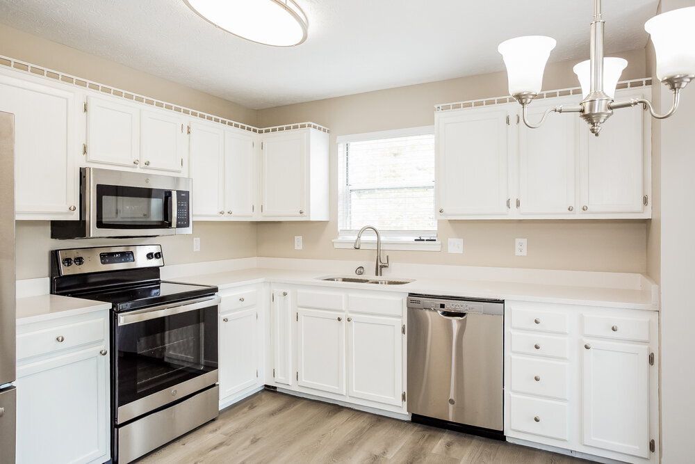 Building Photo - 6204 Glenshire Ln