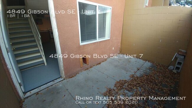 Building Photo - Cute 1 Bedroom 1 Bathroom Loft!