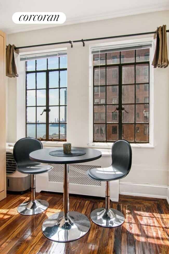 Building Photo - 45 Tudor City Pl