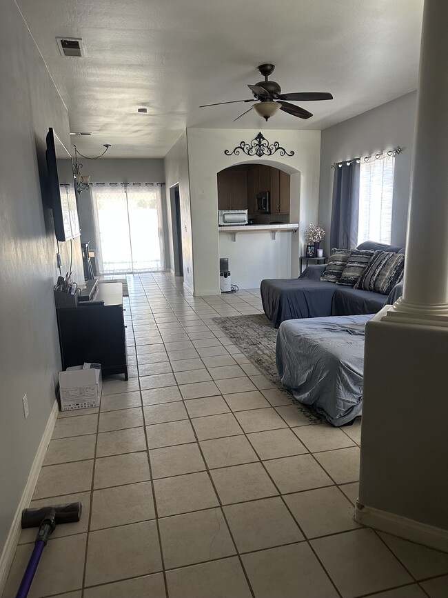 Building Photo - 6717 Pompadour Ct