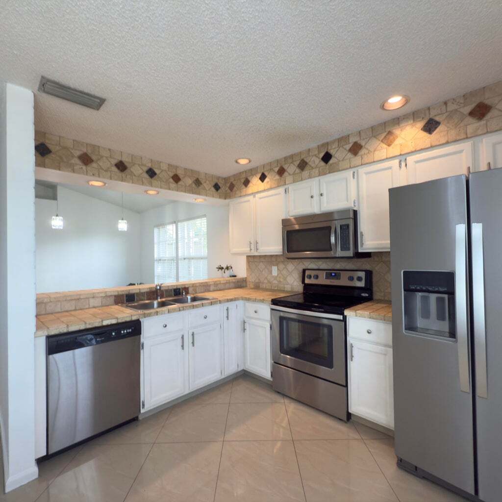 Building Photo - 53 Heather Cove Dr
