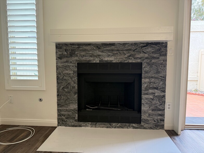 Building Photo - 6917 Pear Tree Dr