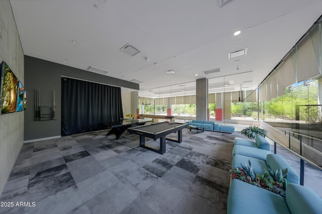 Building Photo - 7120 E Kierland Blvd
