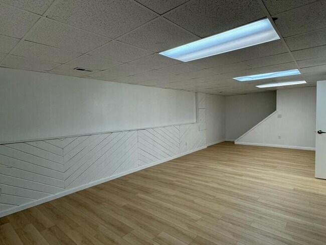 Building Photo - 9781 W Fremont Pl