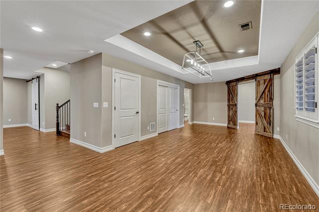 Building Photo - 9797 Sunset Hill Cir