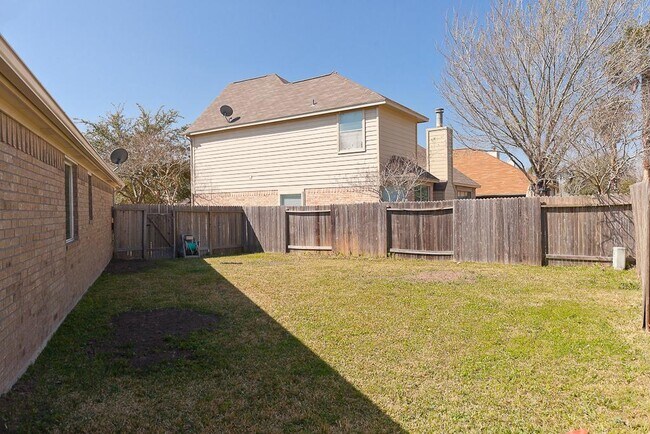 Building Photo - 17806 Scrub Oak Dr