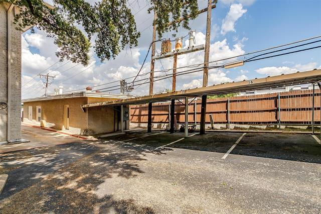 Building Photo - 2301 Ridgmar Plaza