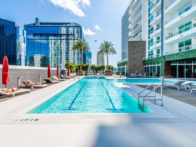 Building Photo - 1080 Brickell Ave