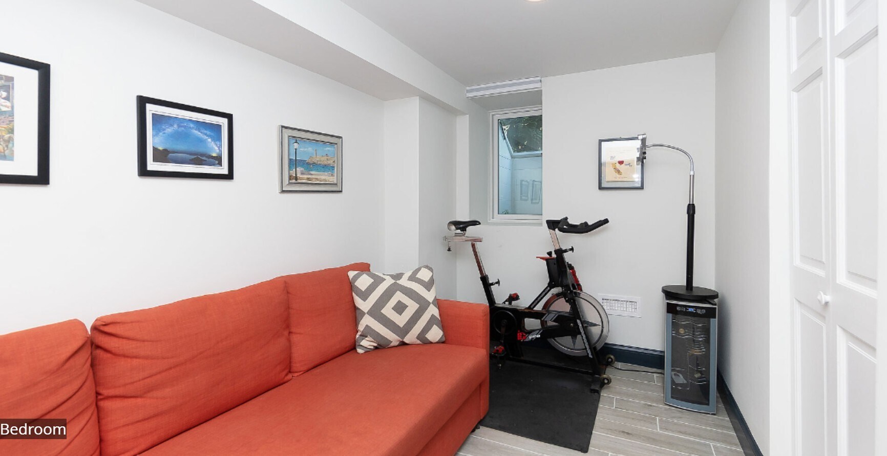 Building Photo - 8 Alveston St