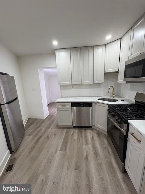 Building Photo - 2730 S Mole St