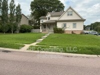 Building Photo - 1008 E Aberdeen Dr