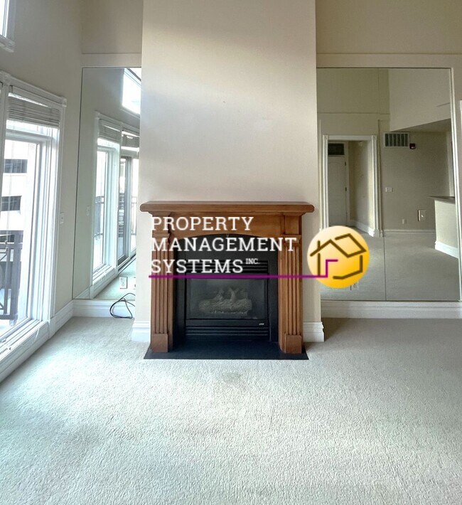 Building Photo - Spacious 2 Bedroom Condo Downtown SLC