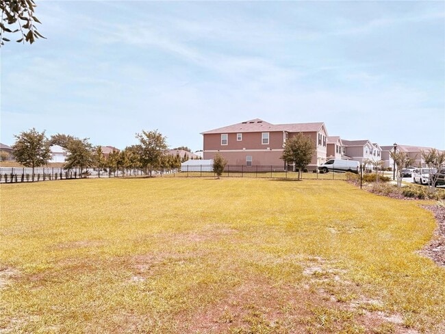 Building Photo - 1084 Papaya Cir.