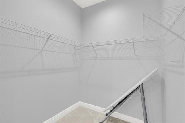 Building Photo - 405 S Westland Ave