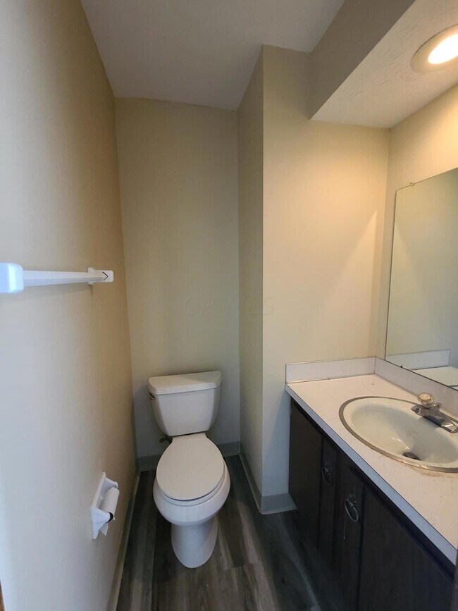 Building Photo - 1488 Bradshire Dr