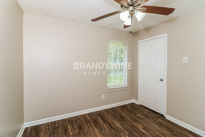 Building Photo - 3918 Tolliver Hills Dr