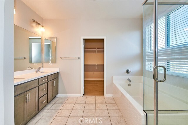 Building Photo - 4806 Apricot Wy