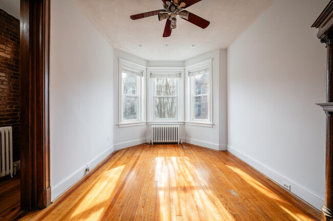 Living Room - 37 Randolph Pl NW