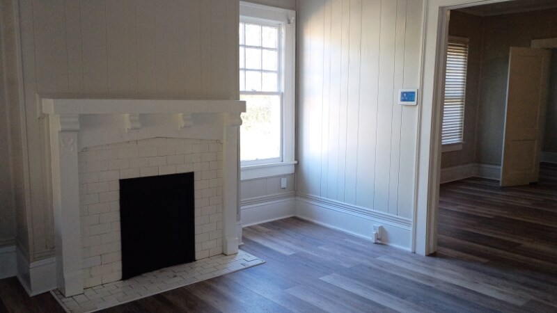 Building Photo - 2672 Cherry Ave