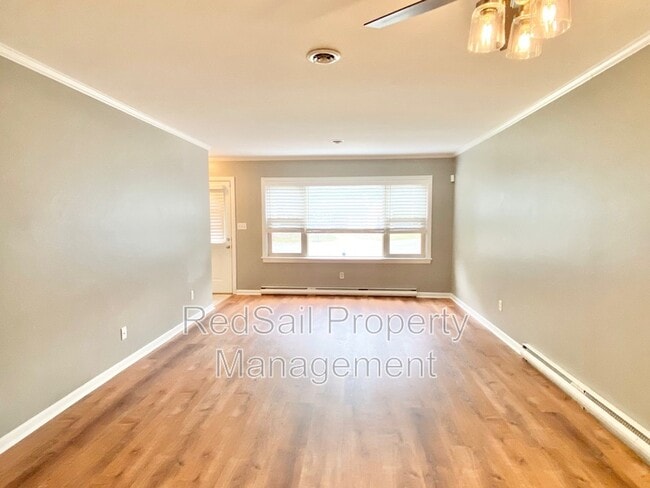 Building Photo - 119 Cindy Cir