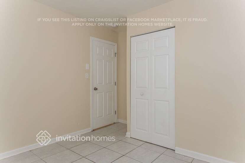 Building Photo - 1513 NE 27th Ct