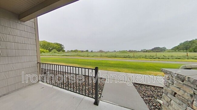 Building Photo - 2930 Warbler Way