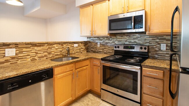 Building Photo - Wheelhouse Apartments