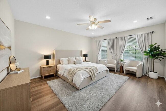 Building Photo - 11902 Rolling Stream Dr