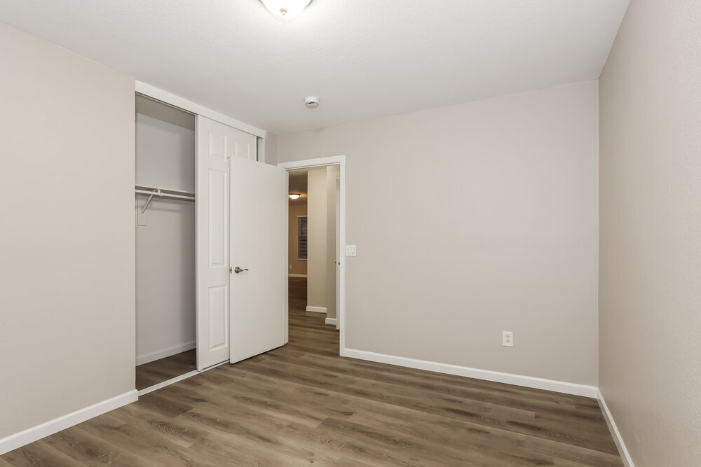 Building Photo - 10938 E Flossmoor Ave