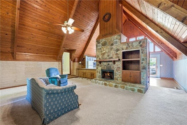 Building Photo - 114 Cherokee Dr S