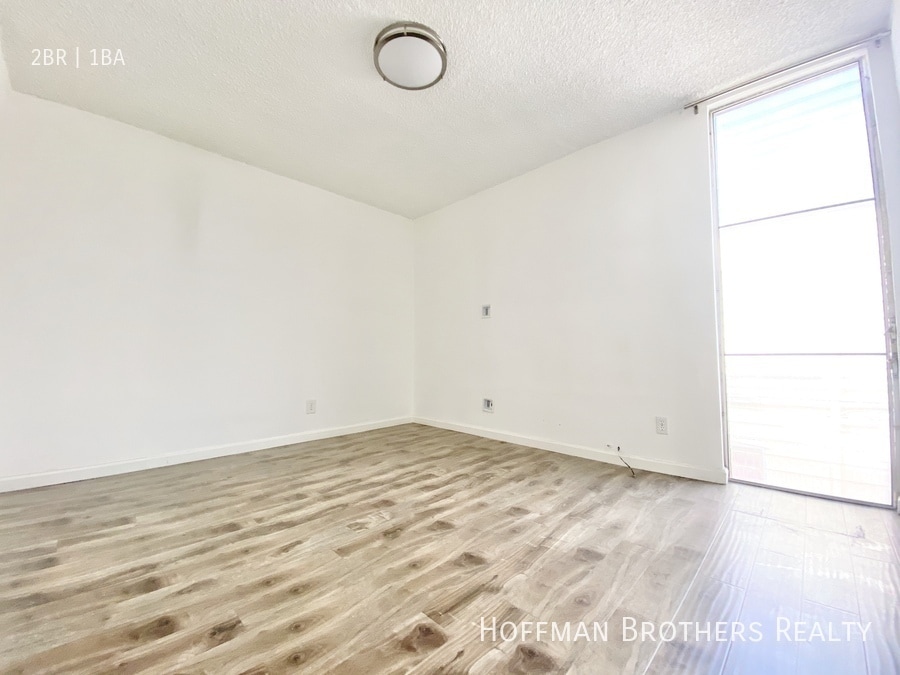 Building Photo - 3637 Keystone Av