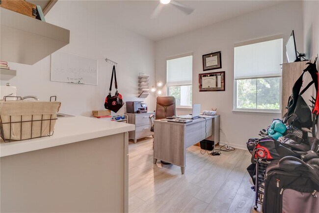 Building Photo - 10520 Petrillo Wy