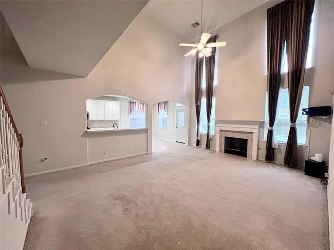 Building Photo - 5707 Windy Knoll Ln