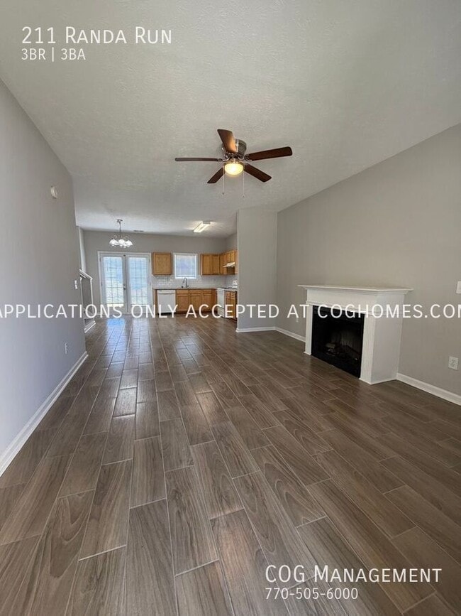 Building Photo - 211 Randa Run